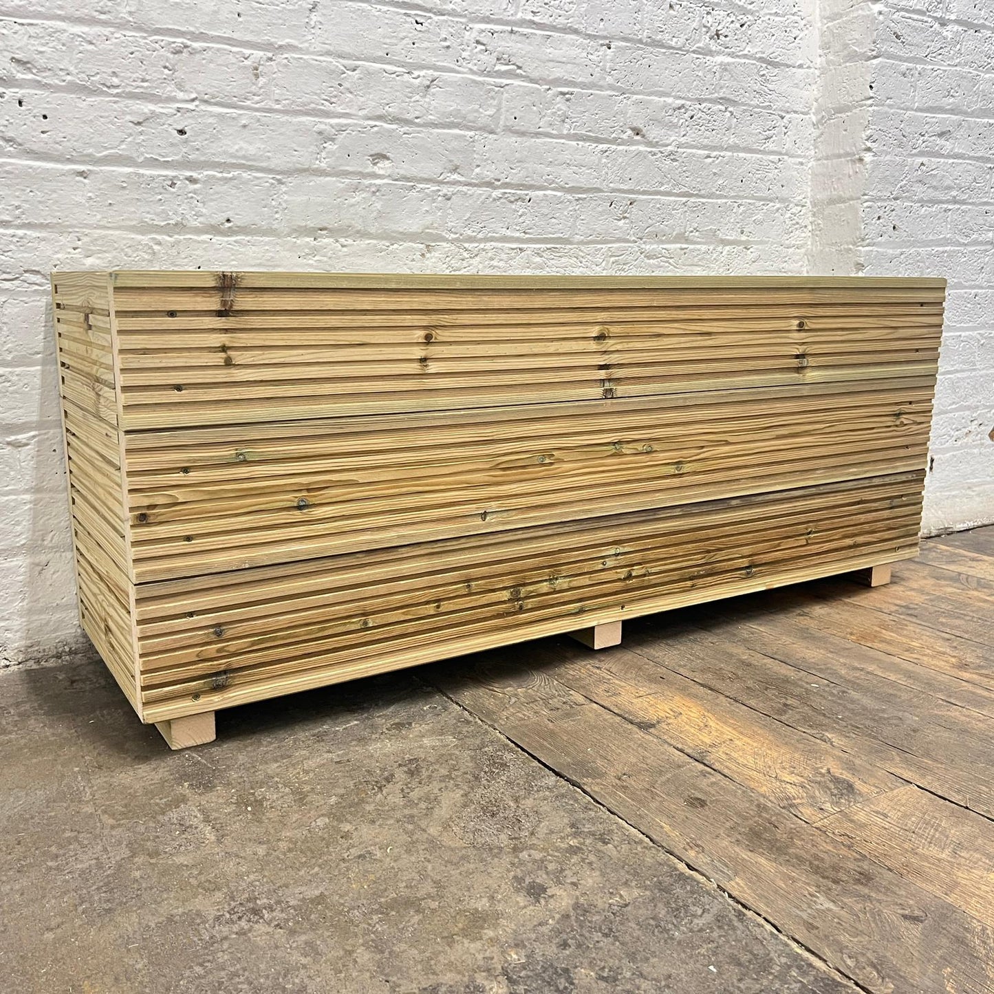 4ft (120cm) Long (48cm) Tall Planter