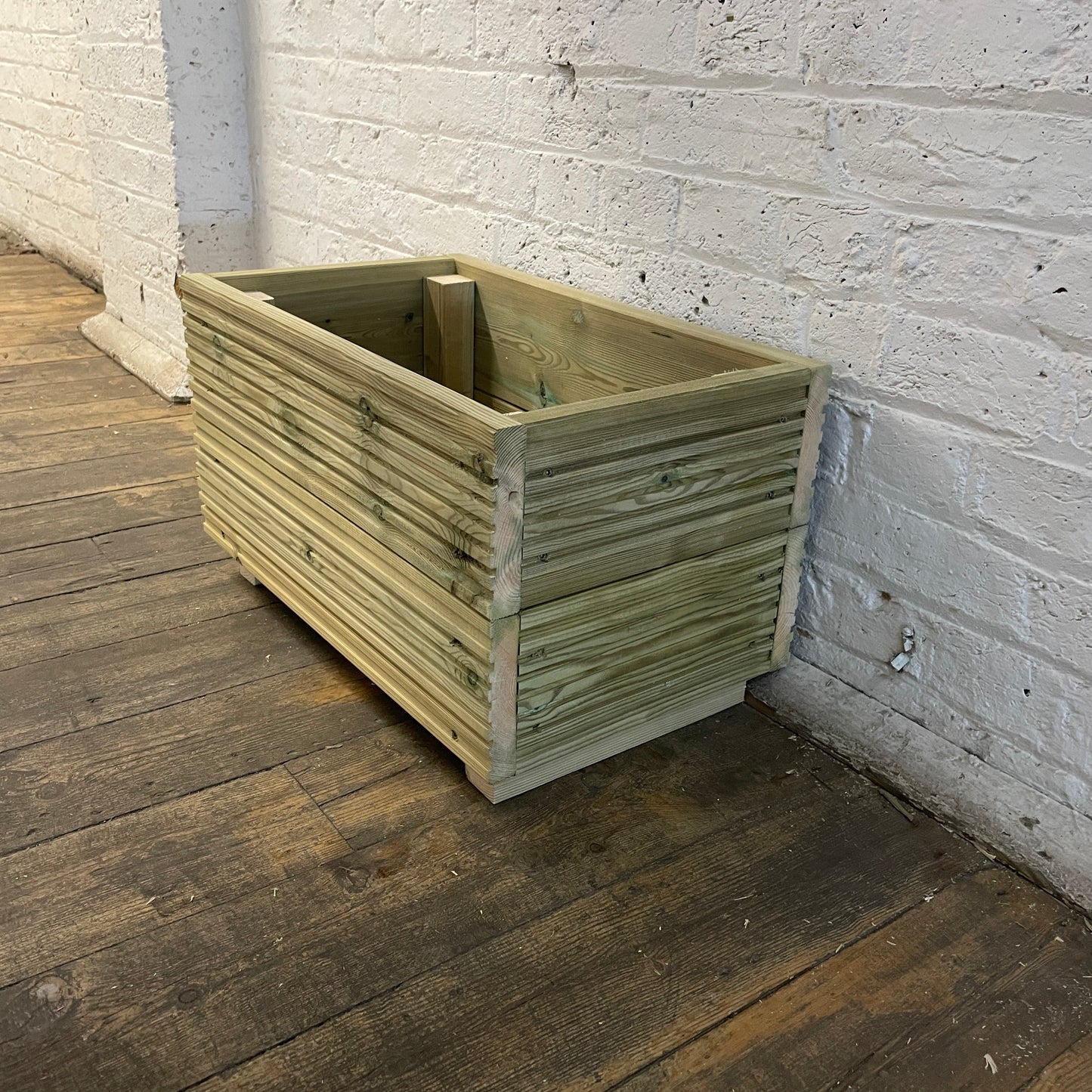 Medium Decking Planter 57x35x33cm