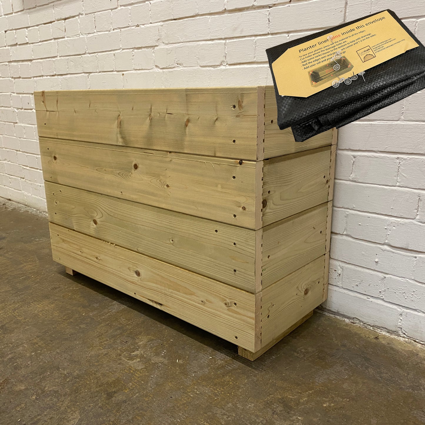 Tall Smooth Decking Patio Planter