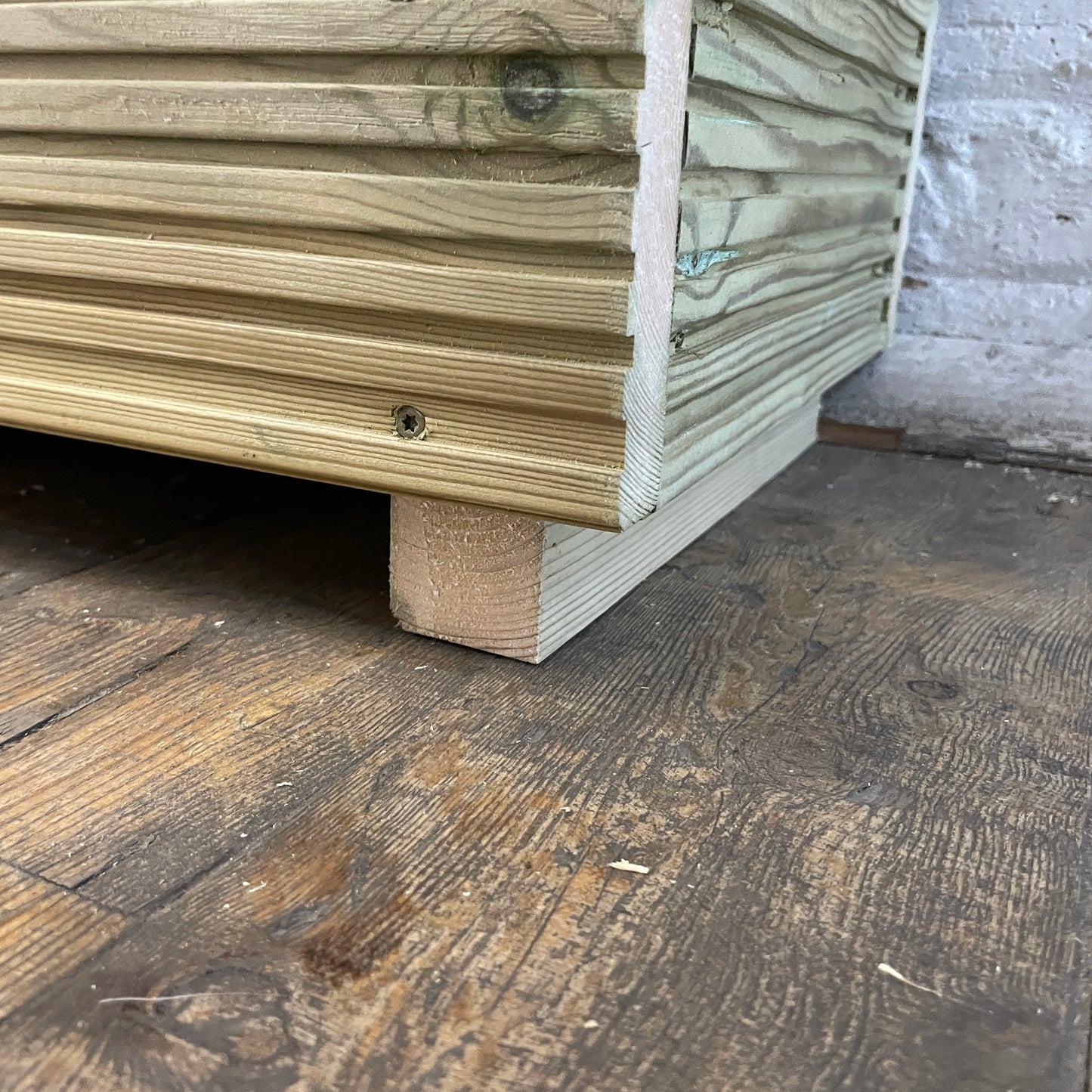 Medium Decking Planter 57x35x33cm