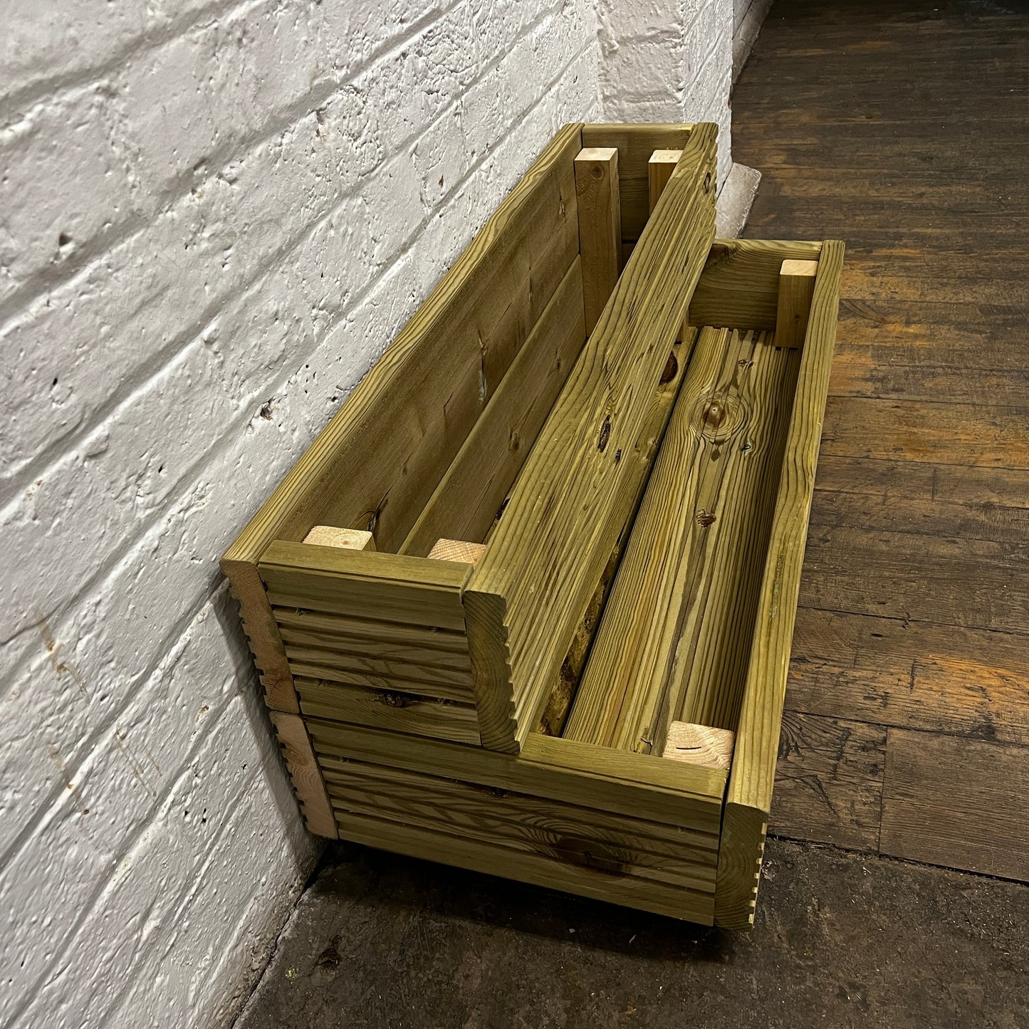 Large Wide Step Tired Decking Planter 88x35x33cm