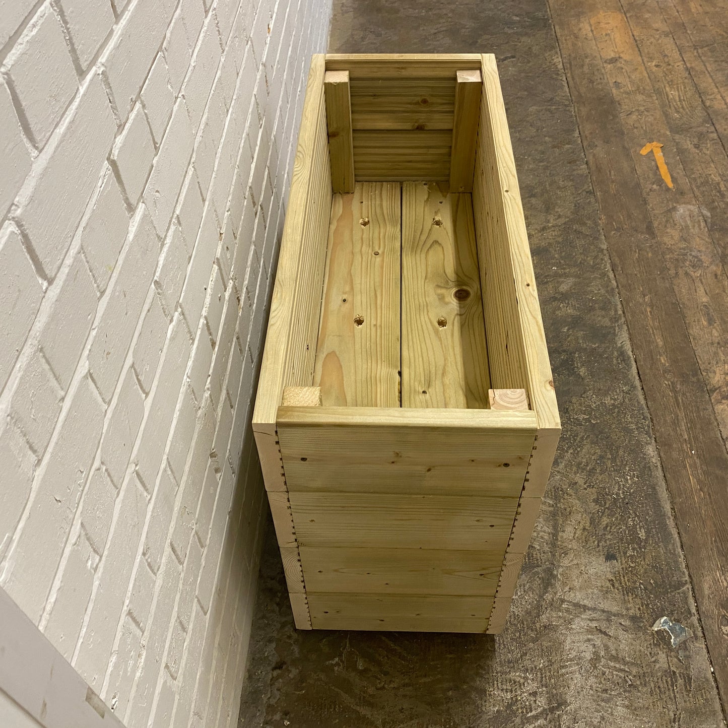 Tall Smooth Decking Patio Planter