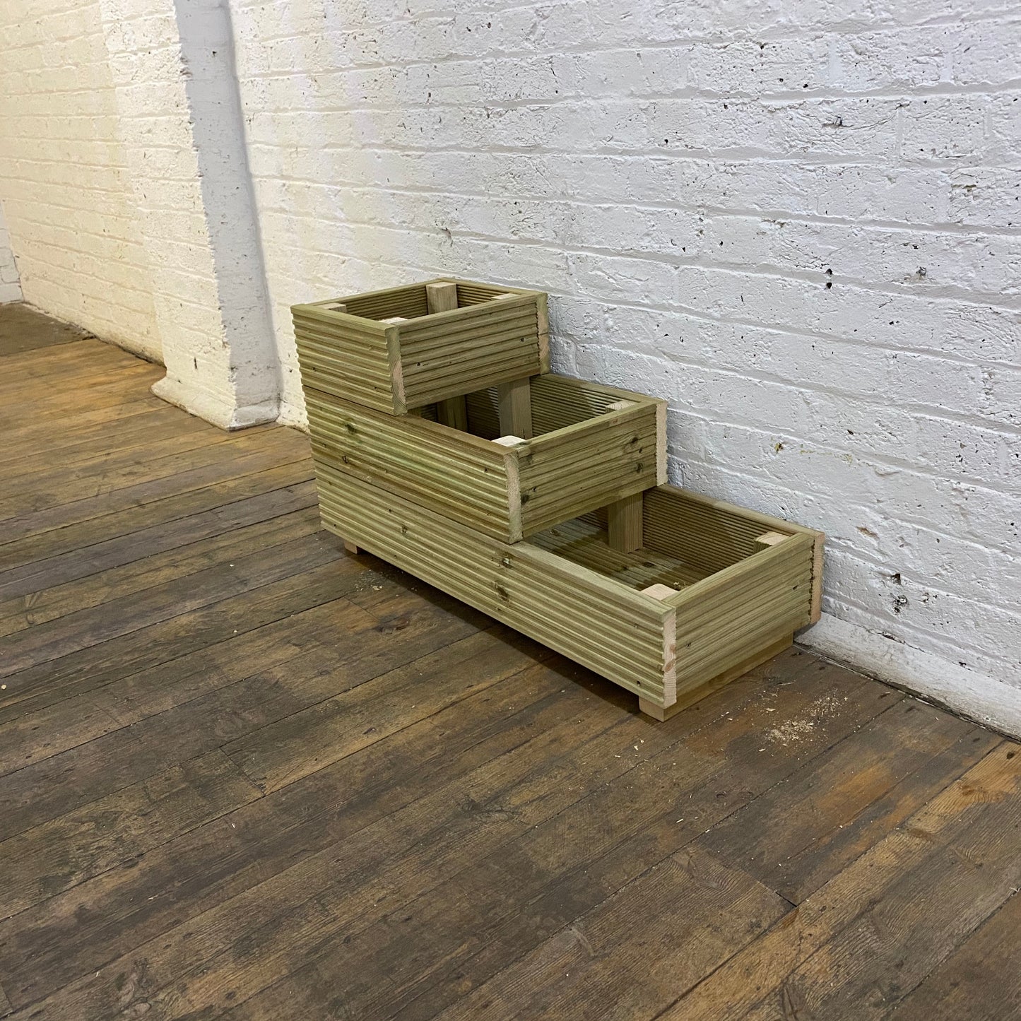 Three Tiered Decking Planter 88x35x48cm