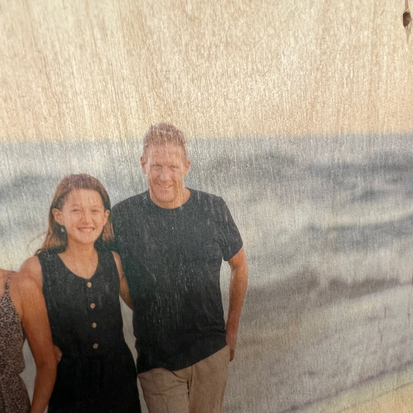 Photo on Wood landscape/sticky pads